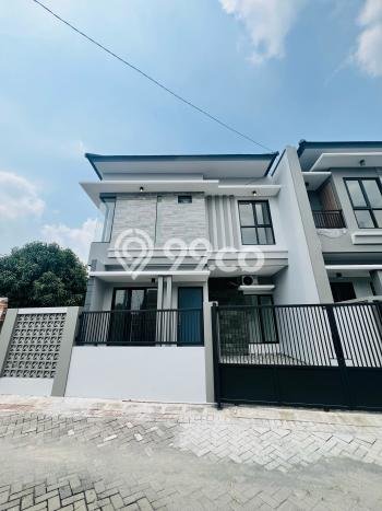 For Sale Rumah 3 Kamar Lokasi Ideal Nyaman dan Strategis di Pakal For Sale Rumah 3 Kamar Lokasi Ideal Nyaman dan Strategis di Pakal