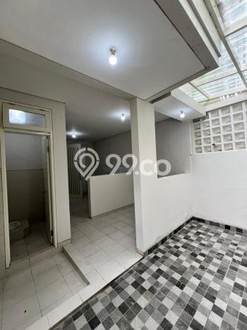Rumah Modern Minimalis 3 Kamar Bisa Langsung Pindah di Lakarsantri Rumah Modern Minimalis 3 Kamar Bisa Langsung Pindah di Lakarsantri