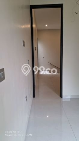 For Sale Rumah 3 Kamar Lokasi Ideal Nyaman dan Strategis di Sukolilo For Sale Rumah 3 Kamar Lokasi Ideal Nyaman dan Strategis di Sukolilo