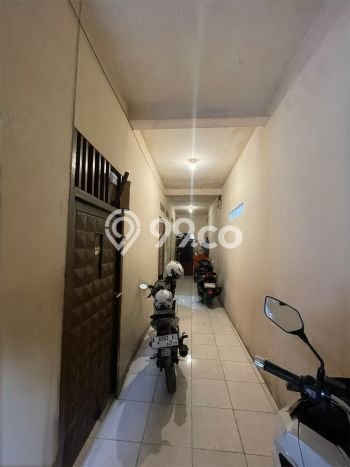 Kost Dijual Lokasi Kebayoran Baru, Jakarta Selatan, 12 KT, 4 KM, 160m2 Kost Dijual Lokasi Kebayoran Baru, Jakarta Selatan, 12 KT, 4 KM, 160m2