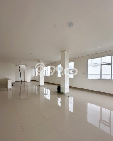 Ruko Bagus LT 72m2 LB 324m2 Dijual di Tebet Jakarta Selatan Ruko Bagus LT 72m2 LB 324m2 Dijual di Tebet Jakarta Selatan