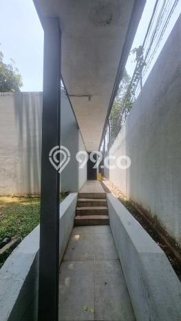 Ruko Dijual di Prime Area Jakarta Selatan Luas 1044m2 Ruko Dijual di Prime Area Jakarta Selatan Luas 1044m2