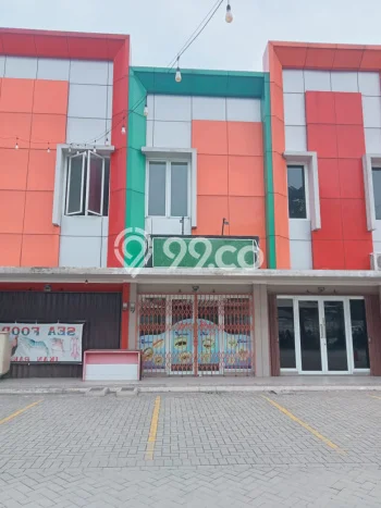 LOKASI BISNIS! Ruko Disewakan di Graha Raya, Luas 75m², Jalan Strategis LOKASI BISNIS! Ruko Disewakan di Graha Raya, Luas 75m², Jalan Strategis