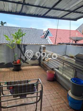 Jual Rumah Luas Megah Dengan View Eksklusif di Semanan, Jakarta Barat Jual Rumah Luas Megah Dengan View Eksklusif di Semanan, Jakarta Barat