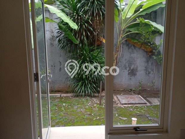 Rumah Modern 2 KT di Gading Serpong Tangerang Unfurnished Rumah Modern 2 KT di Gading Serpong Tangerang Unfurnished