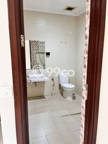 Disewakan! Rumah 4 Kamar Tidur &
3 Kamar Mandi di BSD, Tangerang Disewakan! Rumah 4 Kamar Tidur &
3 Kamar Mandi di BSD, Tangerang