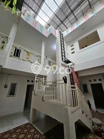 Dijual Rumah Kost di Jelupang, Tangerang, 43 KT, 43 KM, Bangunan 1000m2 Dijual Rumah Kost di Jelupang, Tangerang, 43 KT, 43 KM, Bangunan 1000m2
