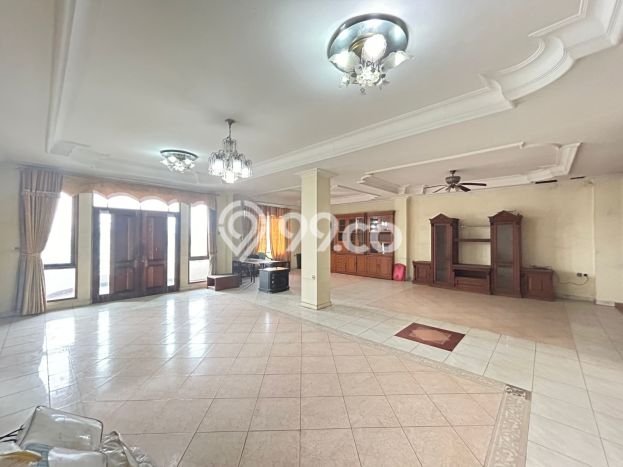 FOR RENT! Komersial di Otista Cocok untuk Bisnis 600m2 FOR RENT! Komersial di Otista Cocok untuk Bisnis 600m2