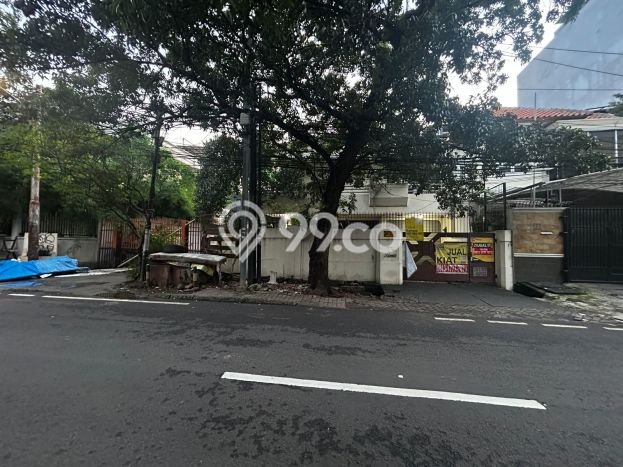 For Sale! Luxury House LT 424m2 Desain Elegan di Tomang For Sale! Luxury House LT 424m2 Desain Elegan di Tomang
