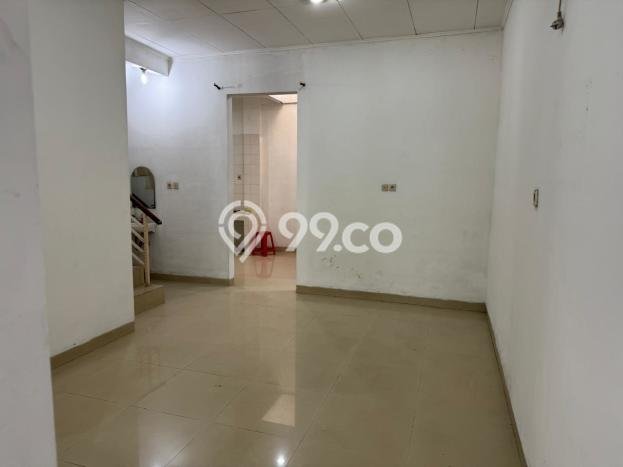 Dijual Rumah Eksklusif 3 KT di Taman Kota, Jakarta Barat Dijual Rumah Eksklusif 3 KT di Taman Kota, Jakarta Barat