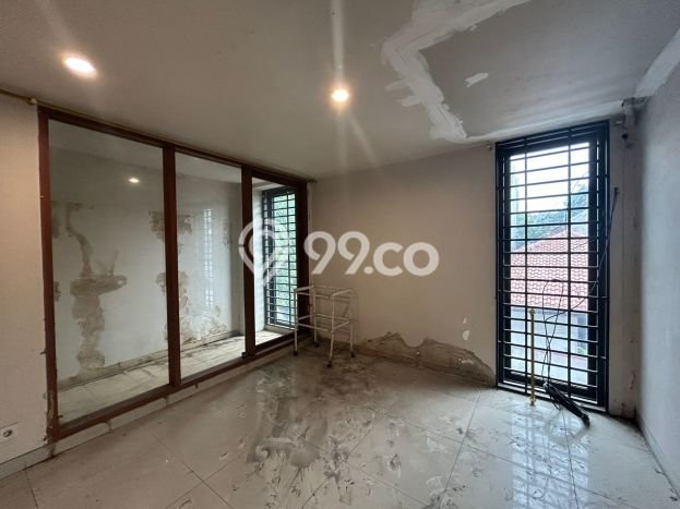 Jual Rumah Modern 3 KT di Tomang, Jakarta Barat Jual Rumah Modern 3 KT di Tomang, Jakarta Barat