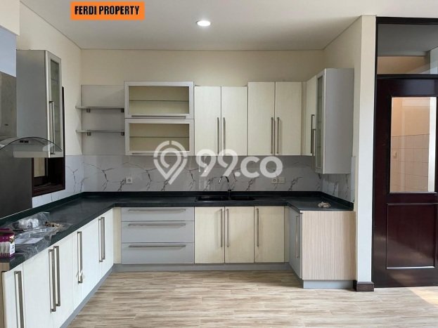 For Sale! Premium House LT 788m2 Desain Elegan di Citra Grand For Sale! Premium House LT 788m2 Desain Elegan di Citra Grand