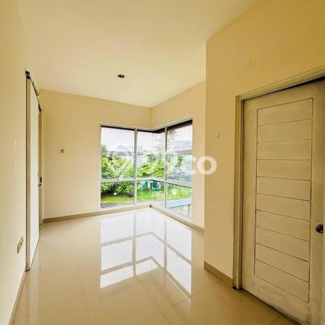 Dijual Rumah Modern 3 KT di Citra Grand, Jakarta Timur Dijual Rumah Modern 3 KT di Citra Grand, Jakarta Timur