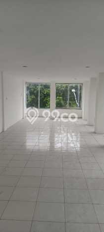 Dijual Ruko Kawasan Premium Kawasan , Luas 300m2m², Jalan Raya Dijual Ruko Kawasan Premium Kawasan , Luas 300m2m², Jalan Raya