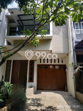 Rumah Cantik Siap Pakai Di Kebayoran Baru Luas 200m2 Aman Rumah Cantik Siap Pakai Di Kebayoran Baru Luas 200m2 Aman