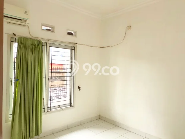 Rumah sewa siap pakai 4 KT di Praja Dalam, Jakarta Selatan Rumah sewa siap pakai 4 KT di Praja Dalam, Jakarta Selatan