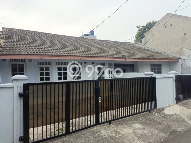 Rumah sewa siap pakai 6 Kamar Tidur di Bintaro, Jakarta Selatan Rumah sewa siap pakai 6 Kamar Tidur di Bintaro, Jakarta Selatan