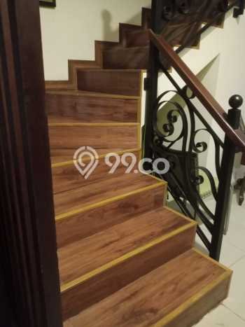 Rumah Luxury Modern Tanpa Renovasi di Rempoa Tangerang Selatan Rumah Luxury Modern Tanpa Renovasi di Rempoa Tangerang Selatan