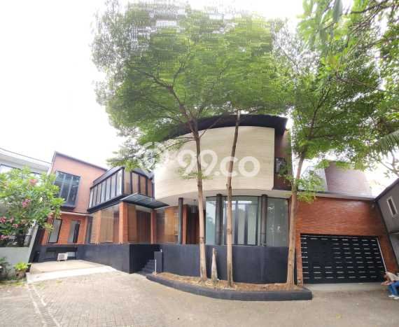 Dijual Rumah Mewah Exclusive di Kebayoran Lama, Jakarta Selatan Dijual Rumah Mewah Exclusive di Kebayoran Lama, Jakarta Selatan
