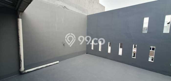 Rumah Elit Modern Tanpa Renovasi di Pantai Indah Kapuk Jakarta Utara Rumah Elit Modern Tanpa Renovasi di Pantai Indah Kapuk Jakarta Utara