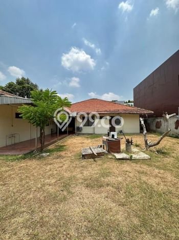 Hunian Mewah LB 292m2 Siap Pakai Desain Elegan di Mampang, Jakarta Selatan Hunian Mewah LB 292m2 Siap Pakai Desain Elegan di Mampang, Jakarta Selatan