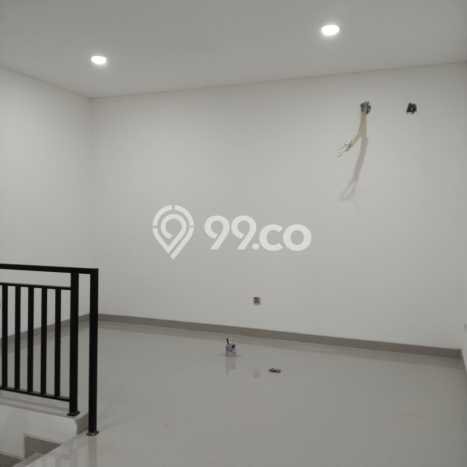 Jual Rumah Mewah Elegan Dengan View Eksklusif di Pluit, Jakarta Utara Jual Rumah Mewah Elegan Dengan View Eksklusif di Pluit, Jakarta Utara