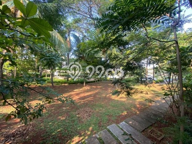 Disewakan! Rumah 4 Kamar Tidur &
5 Kamar Mandi di Pantai Indah Kapuk, Jakarta Utara Disewakan! Rumah 4 Kamar Tidur &
5 Kamar Mandi di Pantai Indah Kapuk, Jakarta Utara