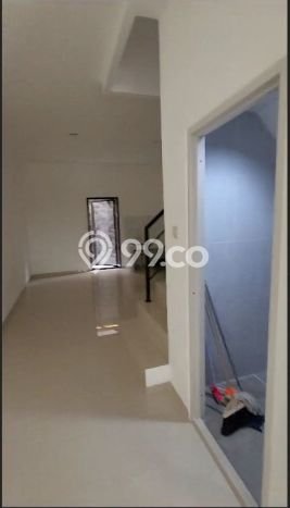 Rumah Minimalis 3 KT di Jelambar Jakarta Barat Unfurnished Rumah Minimalis 3 KT di Jelambar Jakarta Barat Unfurnished