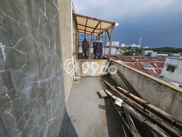 Unit Ruko Dijual di Jakarta Barat LT 100m2 & LB 480m2 Unit Ruko Dijual di Jakarta Barat LT 100m2 & LB 480m2