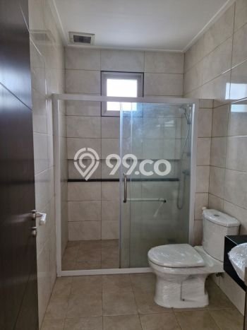 Rumah Elit Modern Tanpa Renovasi di Pantai Indah Kapuk Jakarta Utara Rumah Elit Modern Tanpa Renovasi di Pantai Indah Kapuk Jakarta Utara