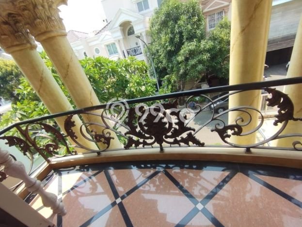 For Sale! Premium House LT 200m2 Desain Modern di Pantai Indah Kapuk For Sale! Premium House LT 200m2 Desain Modern di Pantai Indah Kapuk