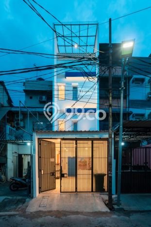 Rumah Mewah Siap Huni LT 98m2 di Tambora, Jakarta Barat Rumah Mewah Siap Huni LT 98m2 di Tambora, Jakarta Barat
