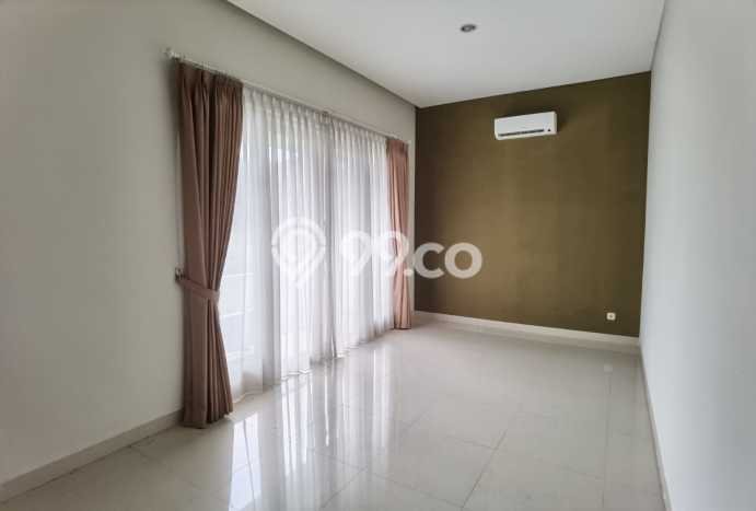 Rumah Luxury Modern Siap Huni di Sentul Bogor Rumah Luxury Modern Siap Huni di Sentul Bogor