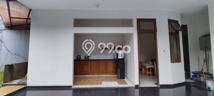 For Sale! Luxury House LT 400m2 Desain Elegan di Bondongan For Sale! Luxury House LT 400m2 Desain Elegan di Bondongan