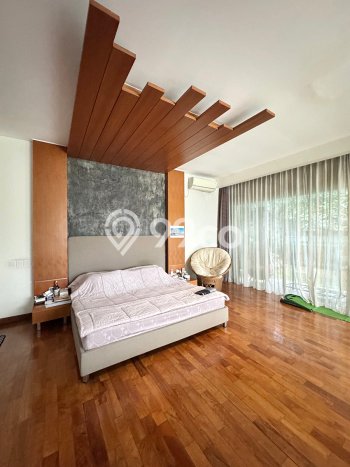 Rumah Elit Modern Siap Huni di BSD De Park Tangerang Rumah Elit Modern Siap Huni di BSD De Park Tangerang