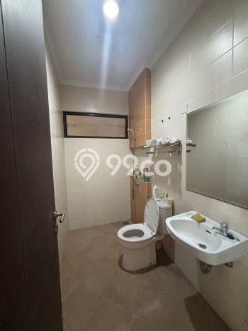 Rumah Elit LB 450m2 Siap Huni Desain Elegan di BSD The Icon, Tangerang Rumah Elit LB 450m2 Siap Huni Desain Elegan di BSD The Icon, Tangerang