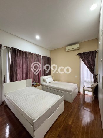 Rumah Elit Modern Siap Huni di BSD De Park Tangerang Rumah Elit Modern Siap Huni di BSD De Park Tangerang