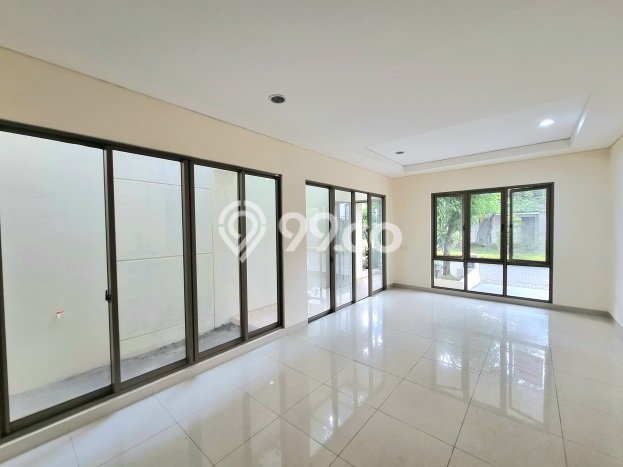 For Sale! Premium House LT 135m2 Desain Elegan di BSD Green Wich For Sale! Premium House LT 135m2 Desain Elegan di BSD Green Wich