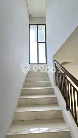 For Sale! Luxury House LT 160m2 Desain Modern di BSD Eminent For Sale! Luxury House LT 160m2 Desain Modern di BSD Eminent