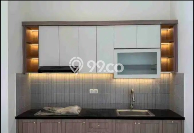 Rumah Elit Modern Tanpa Renovasi di Rawamangun Jakarta Timur Rumah Elit Modern Tanpa Renovasi di Rawamangun Jakarta Timur