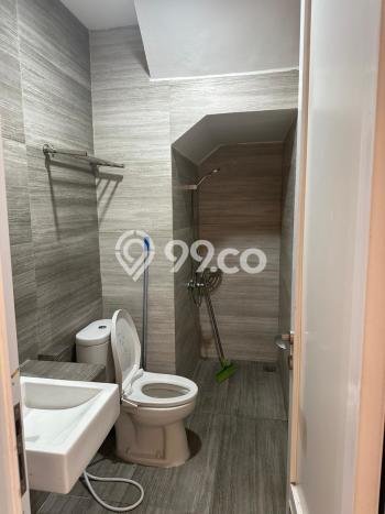 For Sale! Premium House LT 90m2 Desain Elegan di Green Lake City For Sale! Premium House LT 90m2 Desain Elegan di Green Lake City