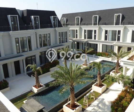Rumah Elit Modern Tanpa Renovasi di Kemang Jakarta Selatan Rumah Elit Modern Tanpa Renovasi di Kemang Jakarta Selatan