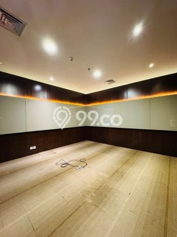 Kantor paling strategis disewakan di Kebayoran Baru Jakarta Selatan Kantor paling strategis disewakan di Kebayoran Baru Jakarta Selatan