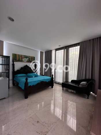 Rumah Luxury Modern Tanpa Renovasi di Kemang Jakarta Selatan Rumah Luxury Modern Tanpa Renovasi di Kemang Jakarta Selatan