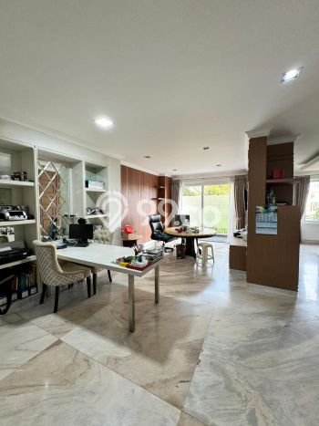 Rumah Elit LB 600m2 Siap Huni Desain Elegan di Pantai Indah Kapuk, Jakarta Utara Rumah Elit LB 600m2 Siap Huni Desain Elegan di Pantai Indah Kapuk, Jakarta Utara