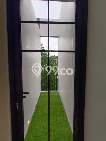Ruko Dijual di Prime Area Jakarta Barat Luas 200m2 Ruko Dijual di Prime Area Jakarta Barat Luas 200m2