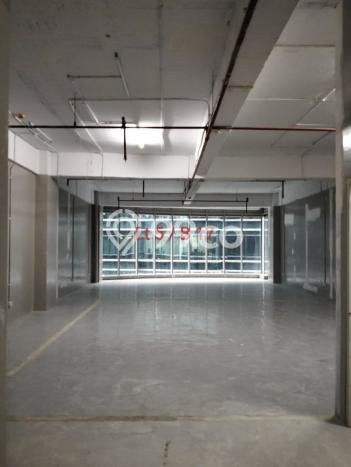 Unit Kantor Disewakan di Pluit di Area Ramai & Strategis Unit Kantor Disewakan di Pluit di Area Ramai & Strategis