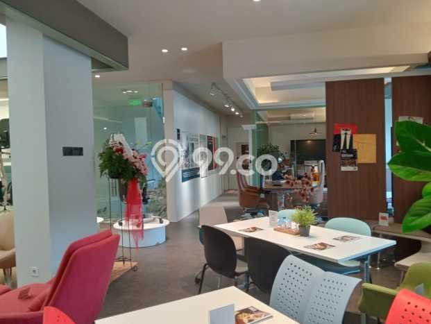 Komersial Bagus LT 371m2 LB 1100m2 Dijual di Kebayoran Baru Jakarta Selatan Komersial Bagus LT 371m2 LB 1100m2 Dijual di Kebayoran Baru Jakarta Selatan