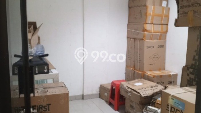 Gudang Dijual di Jakarta Barat LT 136m2 & LB 114m2 Lokasi Terbaik! Gudang Dijual di Jakarta Barat LT 136m2 & LB 114m2 Lokasi Terbaik!
