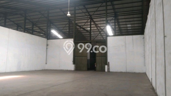 Gudang untuk Disewa di Pusat Tangerang Luas Bangunan 142m2 Gudang untuk Disewa di Pusat Tangerang Luas Bangunan 142m2